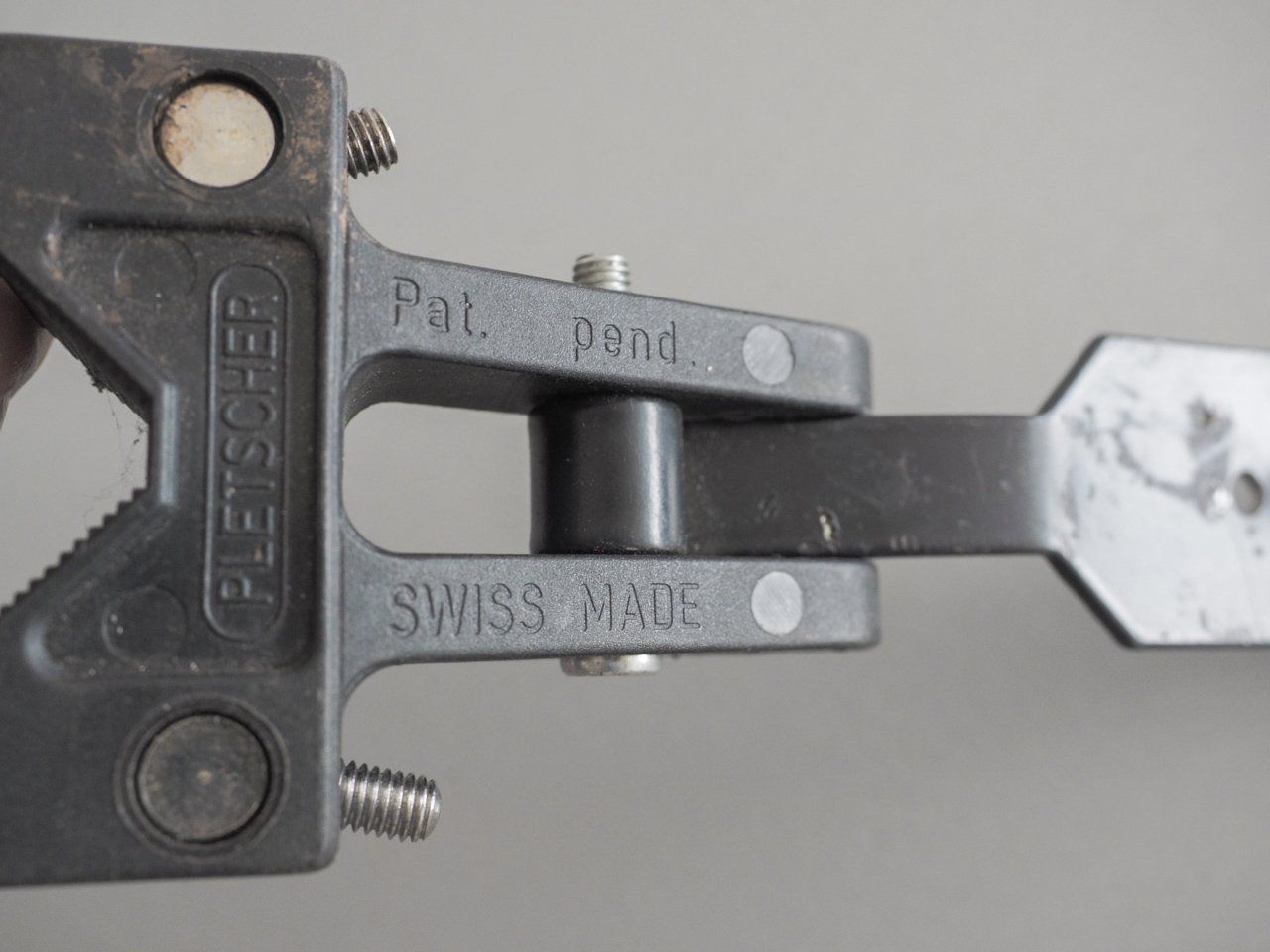 Pezzi di ricambio: Pletscher Gepäckträger Adapter Befestigung – Usato da Hinwil venduto da Ruha2 1