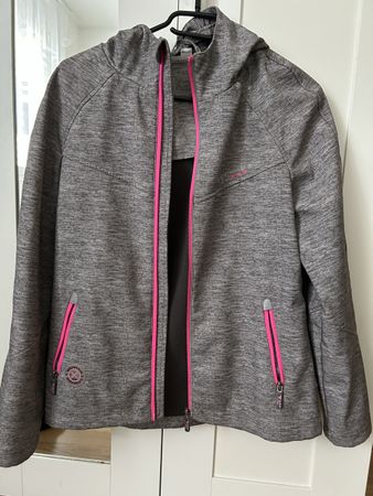 Wind- und Wetterjacke