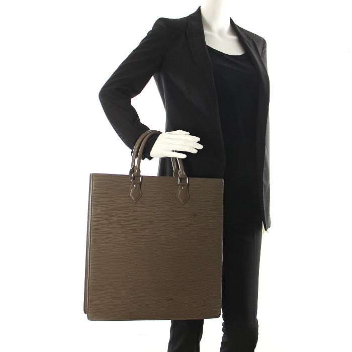 Louis Vuitton Sacs: Louis Vuitton Sac Plat – D'occasion à Frenkendorf par sel_r78p 3