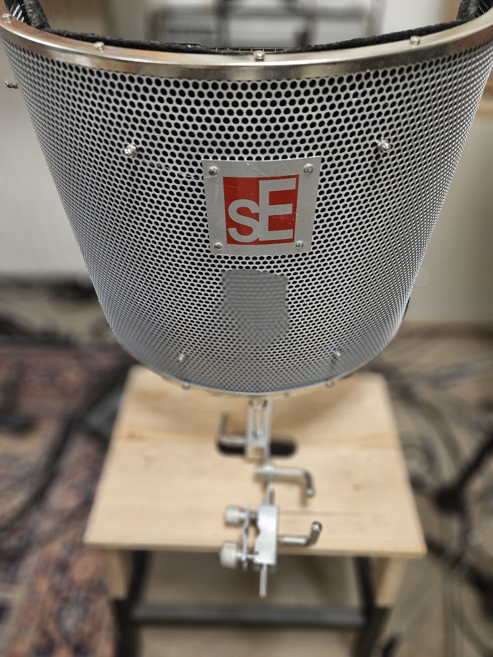 Microfoni: sE electronics Reflexion Filter – Usato da Gossau SG venduto da stereobild