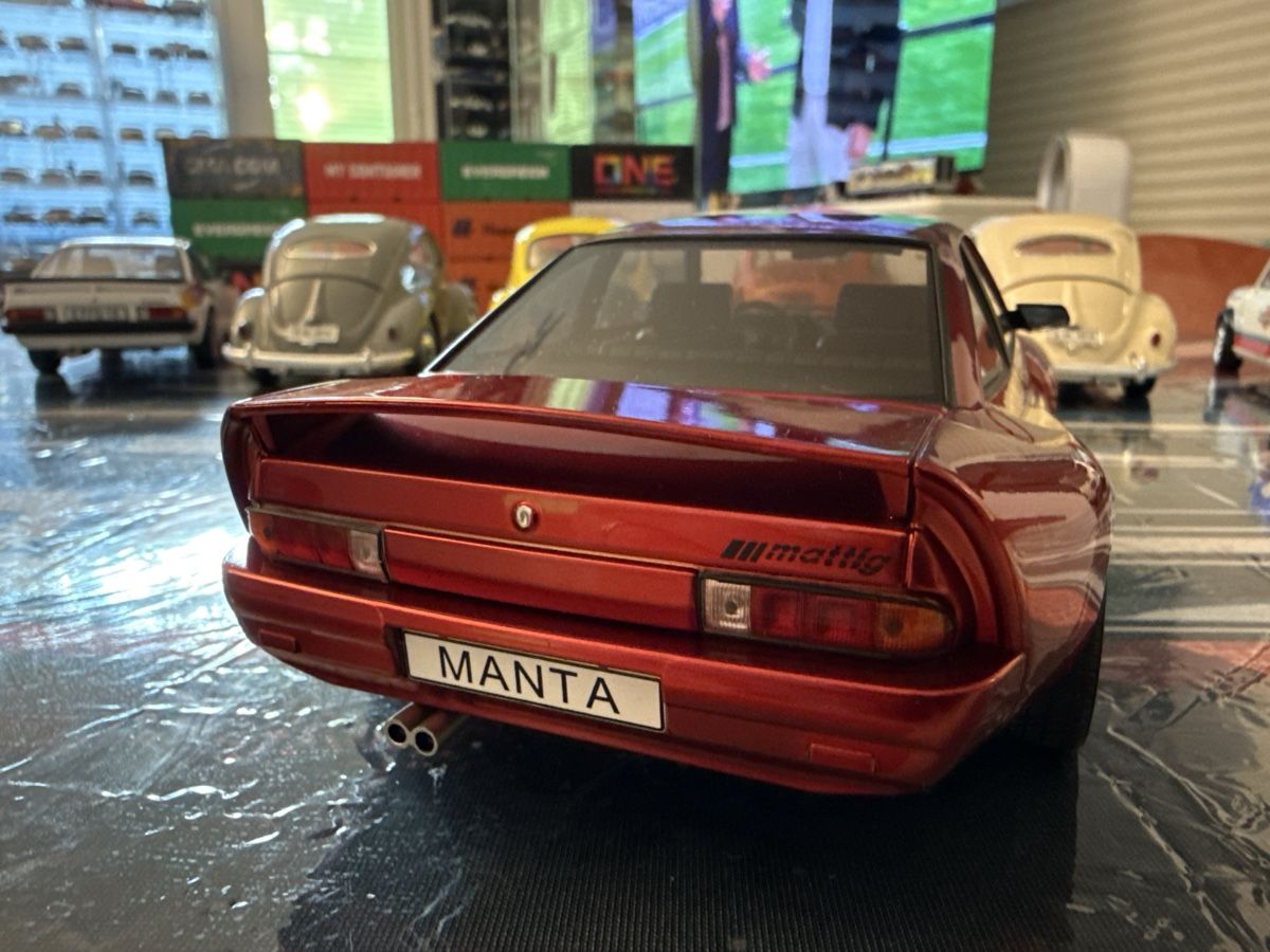 Modellini d'auto: Opel Manta  1:18 – Usato da Basel venduto da Zomeg 3