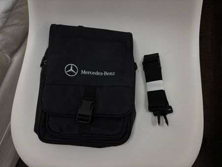 Neu selten Mercedes-Benz Schultertasche Umhängetasche