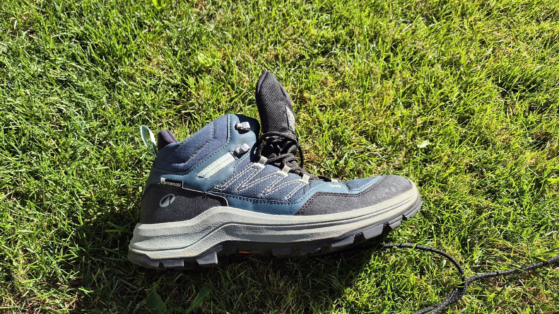 Scarpe da uomo: Wasserdichte Wanderschuhe Queschua Gr. 41 – Usato da Weisslingen venduto da Zubi877 1
