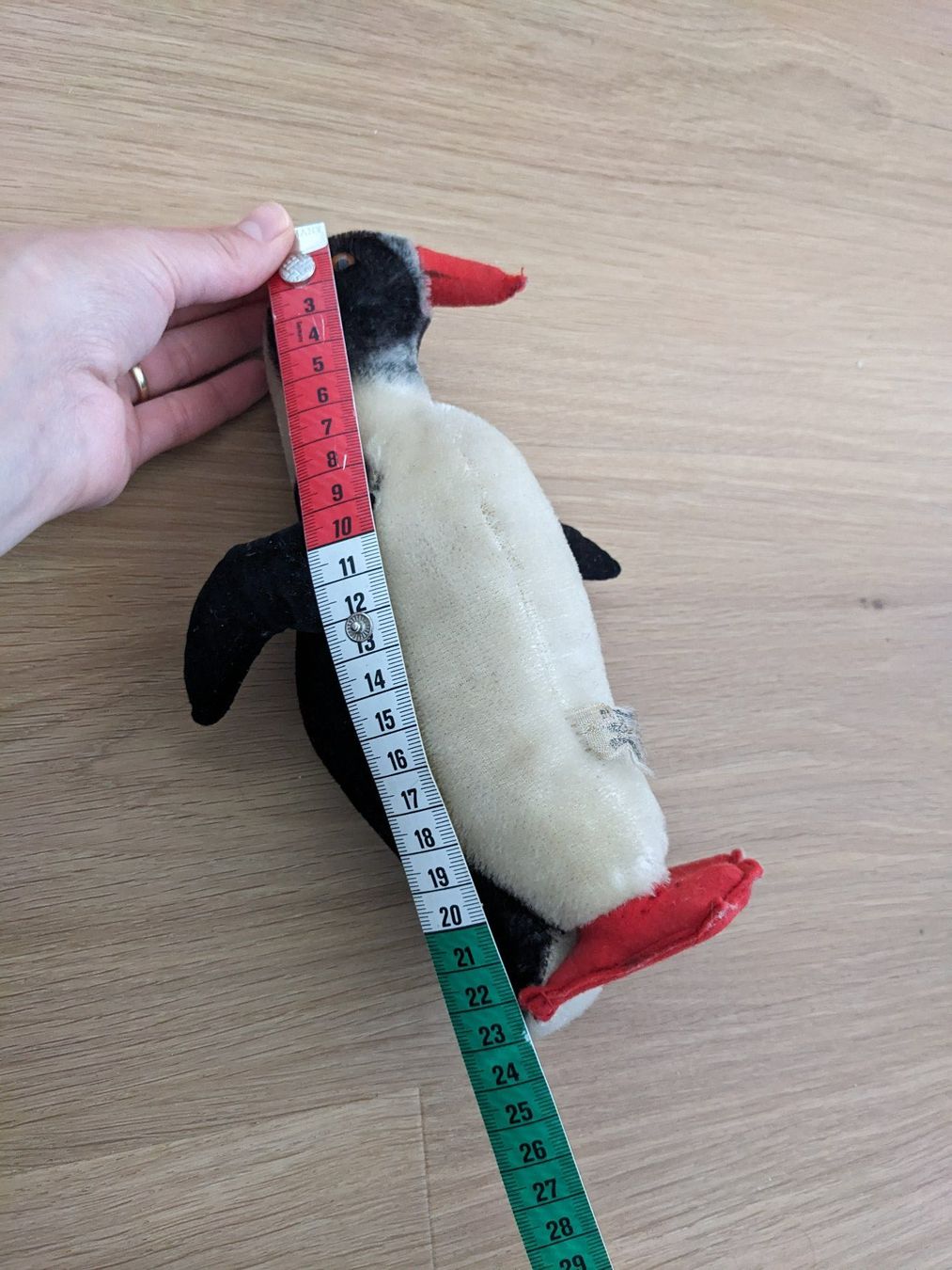 Steiff Spielzeuge: antiker STEIFF Pinguin, stehend (23cm) – Gebraucht aus Lengnau AG von Nathi88 3