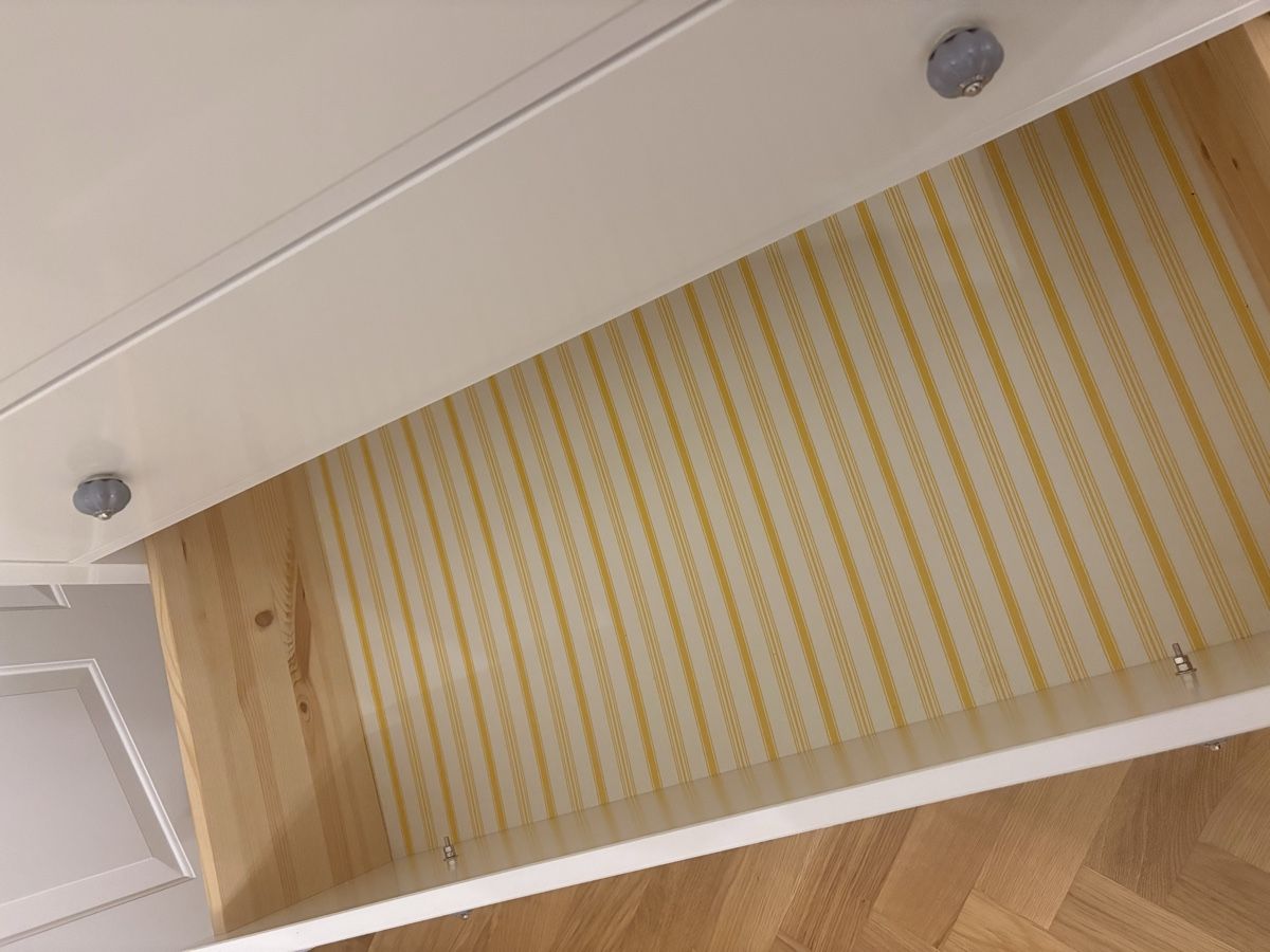 Cassettiere: Weisse IKEA Kommode mit Spiegel Top Zustand – Usato da Gerlafingen venduto da Claudia24 5