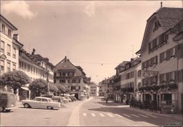Sursee LU // Oldtimer VW-Bus alte Autos Hotel Hirschen Cerf