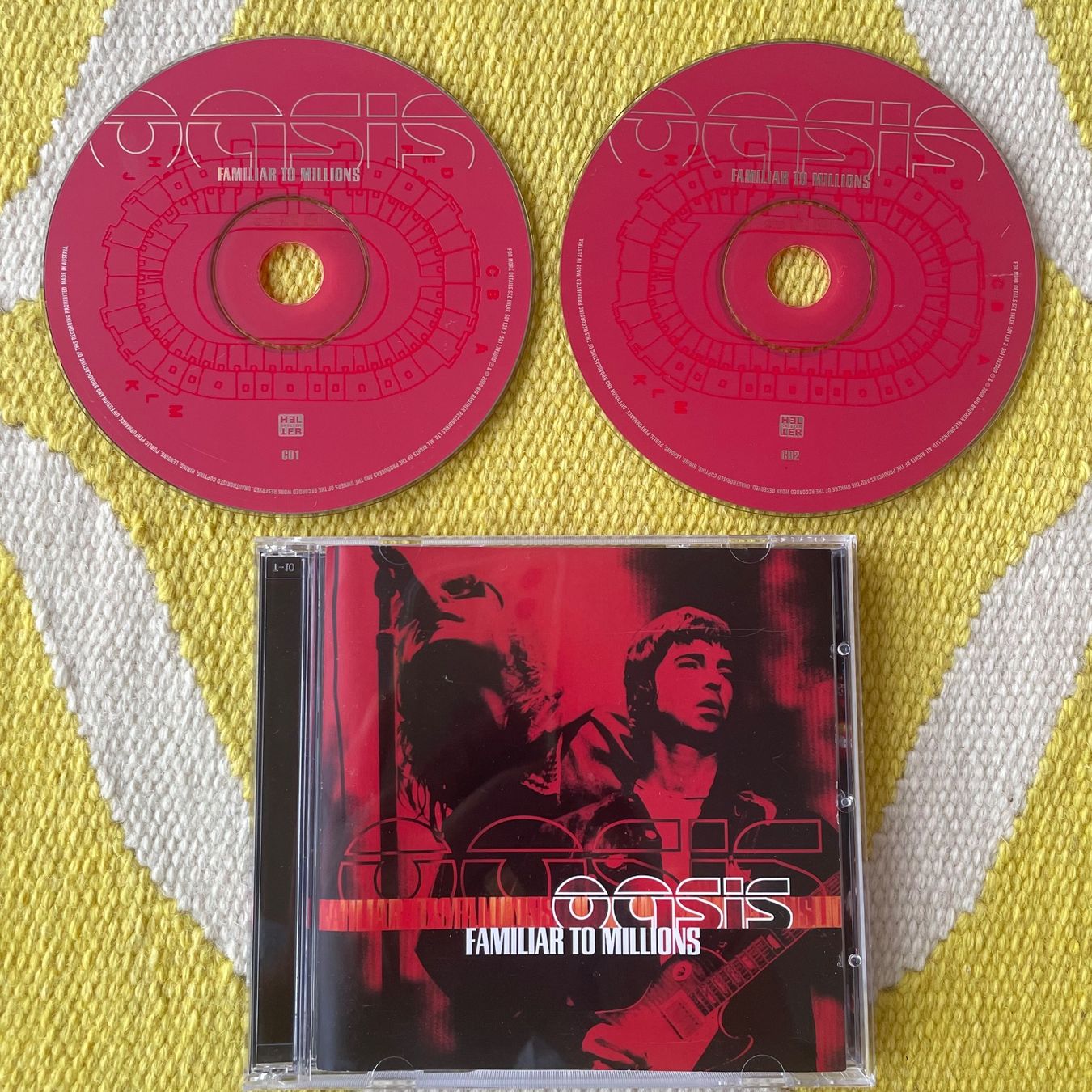 CD: OASIS-2CD FAMILIAR TO MILLIONS – Usato da Rorschacherberg venduto da CD-Roli