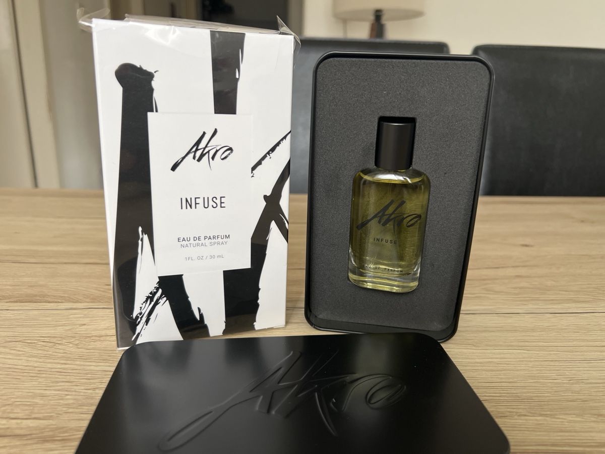 Parfums & Eau de Toilette: Akro Infuse 30ml – Neuf (Voir description) à La Chaux-de-Fonds par GabrielaKlein