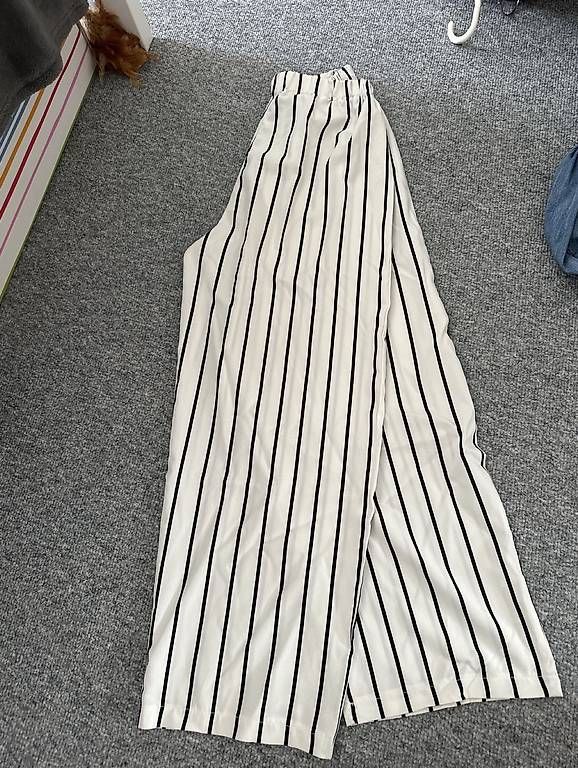 Pantaloni: Gestreifte Hose Damen One Size – Usato da Arnegg venduto da lar_v5qm