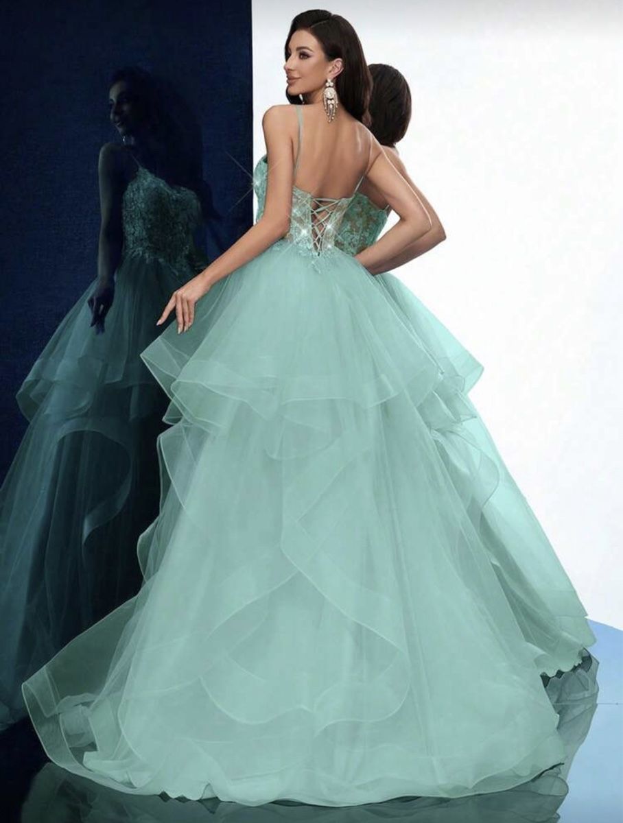 Vestiti: Traumhafte Abendkleid neu Grösse S – Nuovo e nell'imballaggio originale da Amriswil venduto da JaJa-Express 1