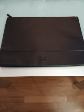Hugo Boss Neu Bisses Tasche sehr Hochwertig Neu verpackt