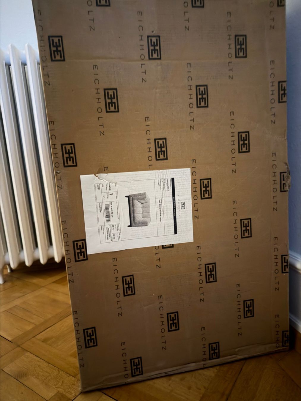 Eichholtz Sessel: Eichholtz Bouclé Sessel – Neu und originalverpackt aus Zürich von rom_5qkc