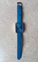 Ungetragene Celsior Armbanduhr in blau