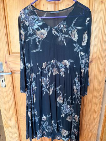 kleid nile