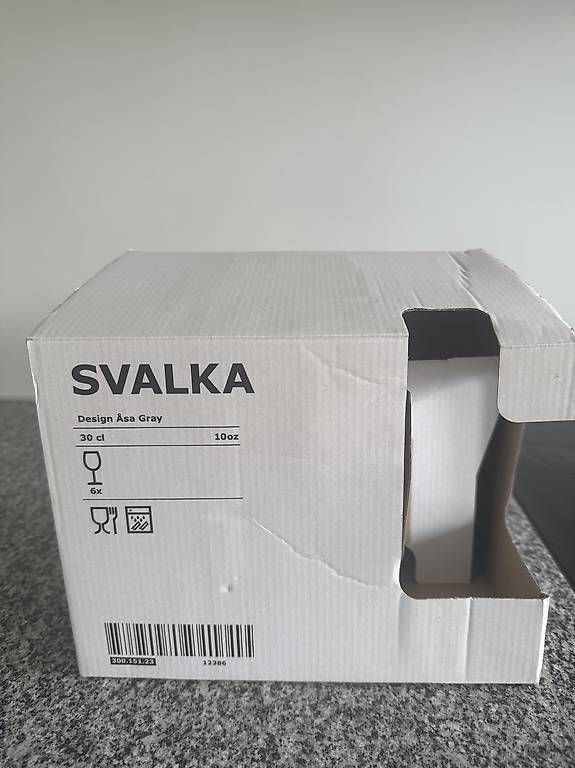 Ikea Bicchieri: Ikea SVALKA Weingläser, 4 Stück, 30 cl – Usato da Bern venduto da mon_2lbl 1