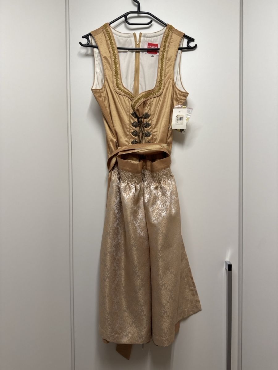 Vestiti: Goldenes Dirndl Sissi, Gr. 42 Neu – Nuovo e nell'imballaggio originale da Eichberg venduto da OanaB