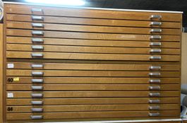 Schubladenstock braun (Planschrank aus Holz klein)