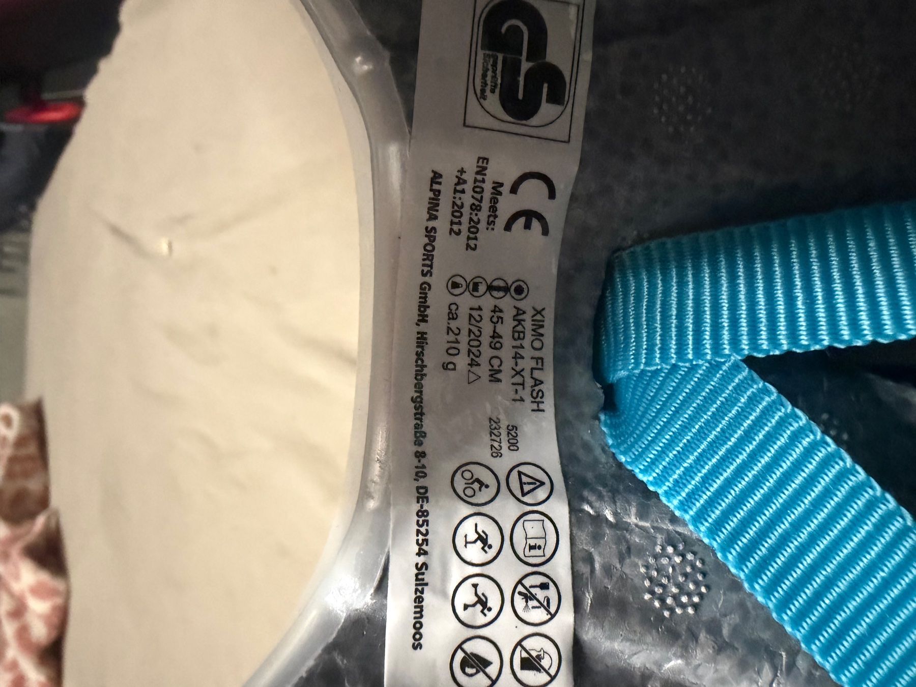 Alpina Caschi: Kinder Helm Alpina Einhorn blau – Usato da Uetendorf venduto da steinmann90 3