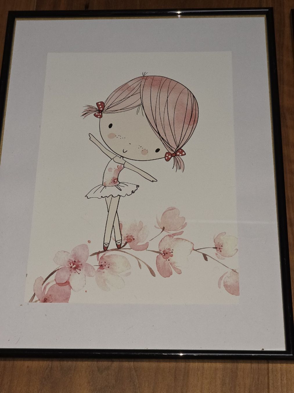 Poster & Bilder: 3er Set Mädchen Illustrationen, gerahmt, modernes Design. – Gebraucht aus Ennetbürgen von Czgrach 2