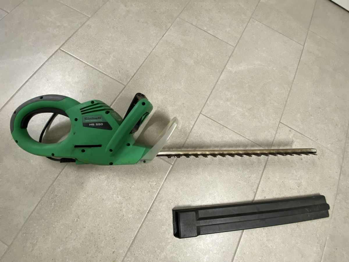 Einhell Tutti gli attrezzi: Einhell Heckenschere – Usato da Dinhard venduto da Berusano 2