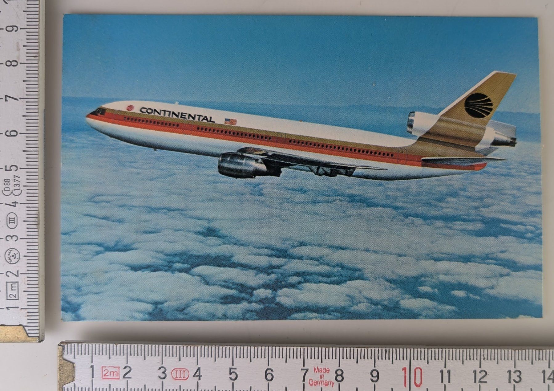 Cartoline postali: Continental DC-10 Flugzeug-Postkarte – Nuovo (secondo la descrizione) da Zürich venduto da 1.Simon