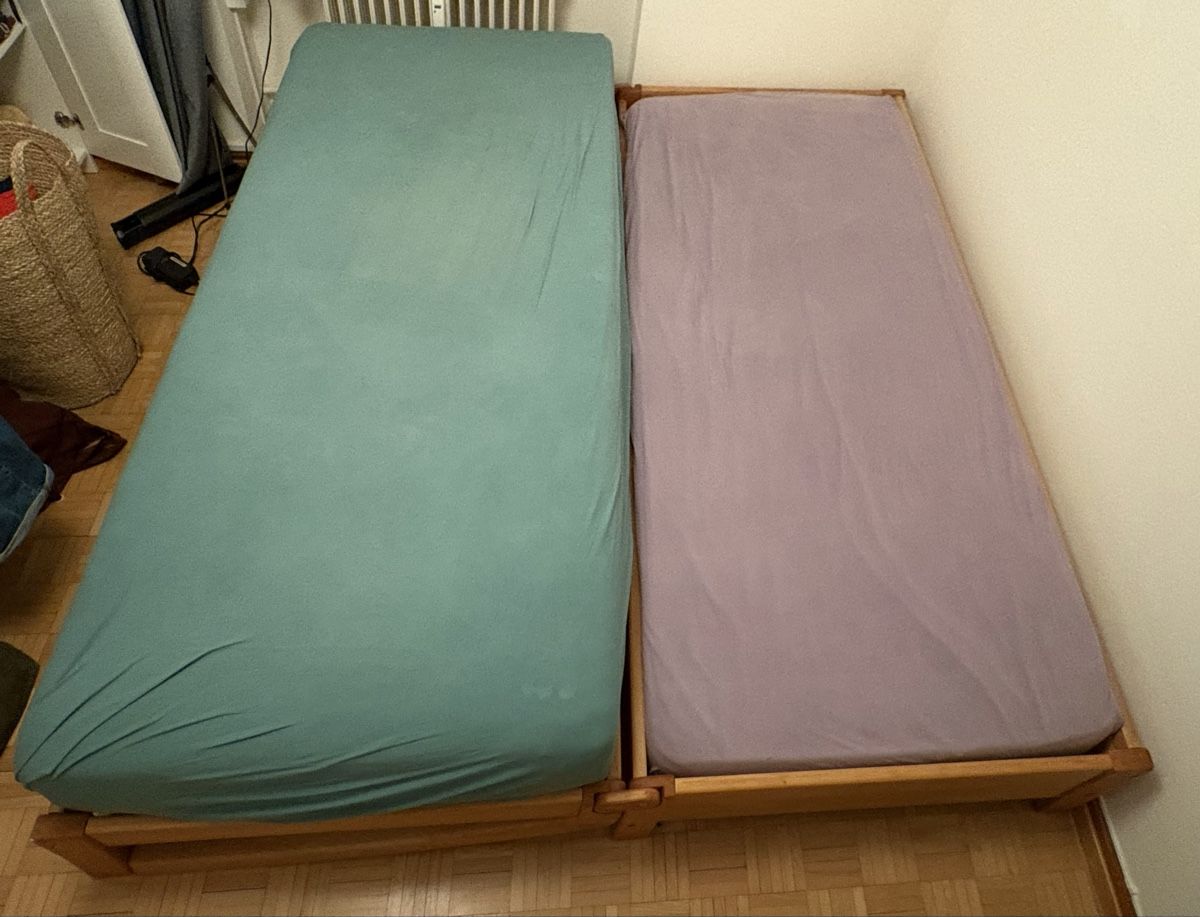 Lits: Klapp-holz Bett – D'occasion à Basel par nad_8ll7 5