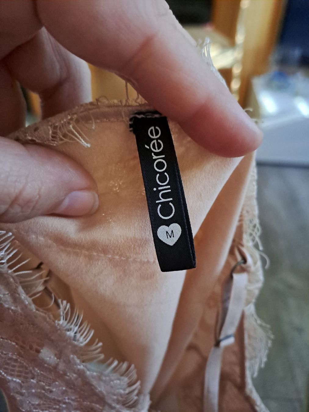 Tops: Spitzentop Chicoree beige Gr. M  – Gebraucht aus Rickenbach LU von bishiida 2