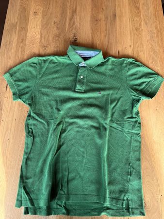 Polo Tommy Hilfiger Gr. M, grün