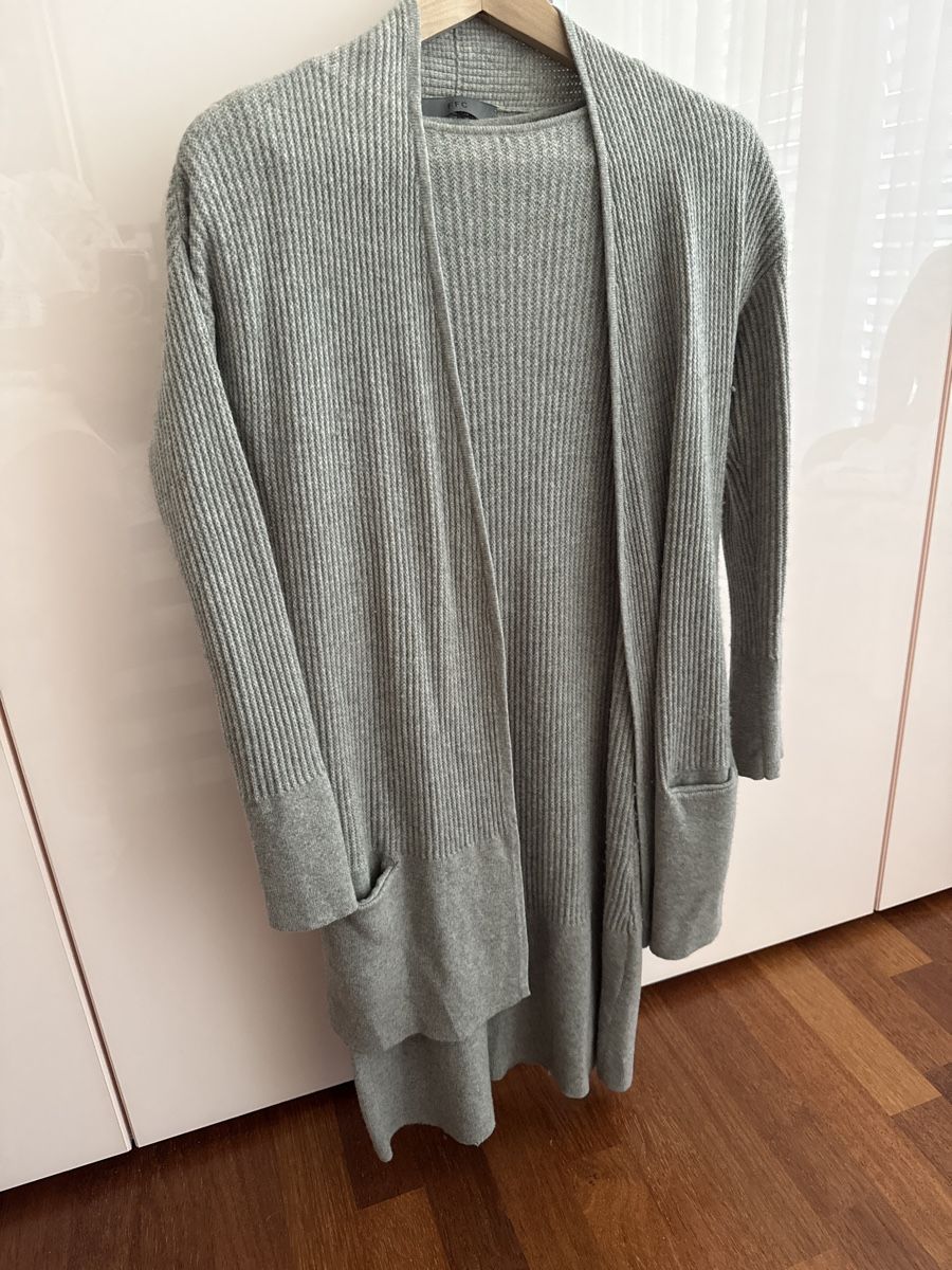 Lotti di vestiti: FFC 2 teile Gr. XS/S - Kleid und long Pull – Usato da Stäfa venduto da 6senses