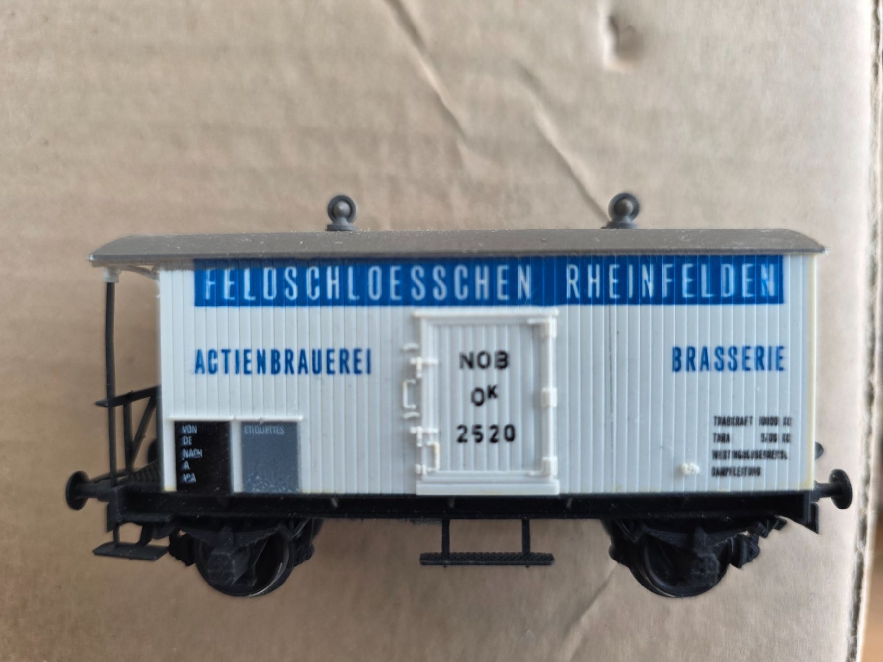 Modellini di ferrovie: Dampf-Güterwagen Feldschlöschen Rheinfelden – Nuovo (secondo la descrizione) da Menziken venduto da Musicmaker