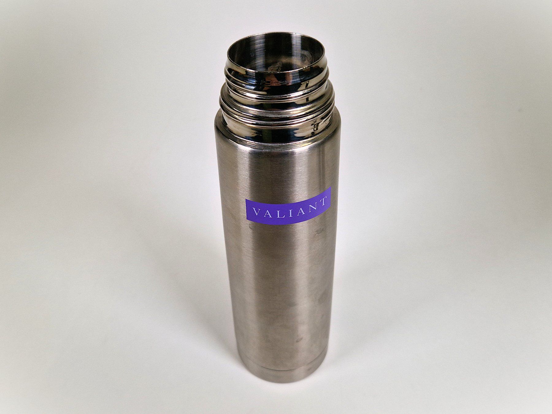 Borracce & Thermos: VALIANT Thermosflasche – Usato da Zollikofen venduto da Restwert_Zollikofen 7