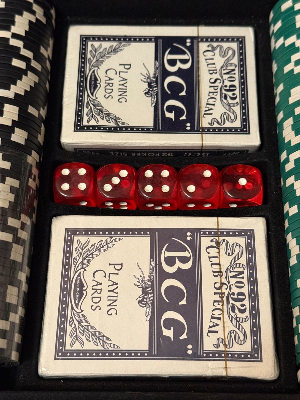 Spiele: Poker-Set Koffer – Gebraucht aus Goldach von igwhitestar 2