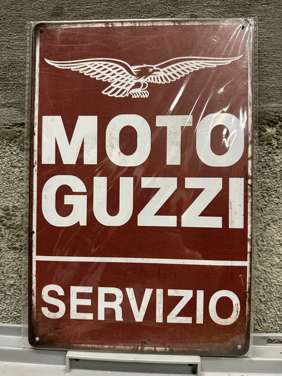 Insegne: Moto guzzi servizio italia – Nuovo (secondo la descrizione) da Reinach AG venduto da rares75
