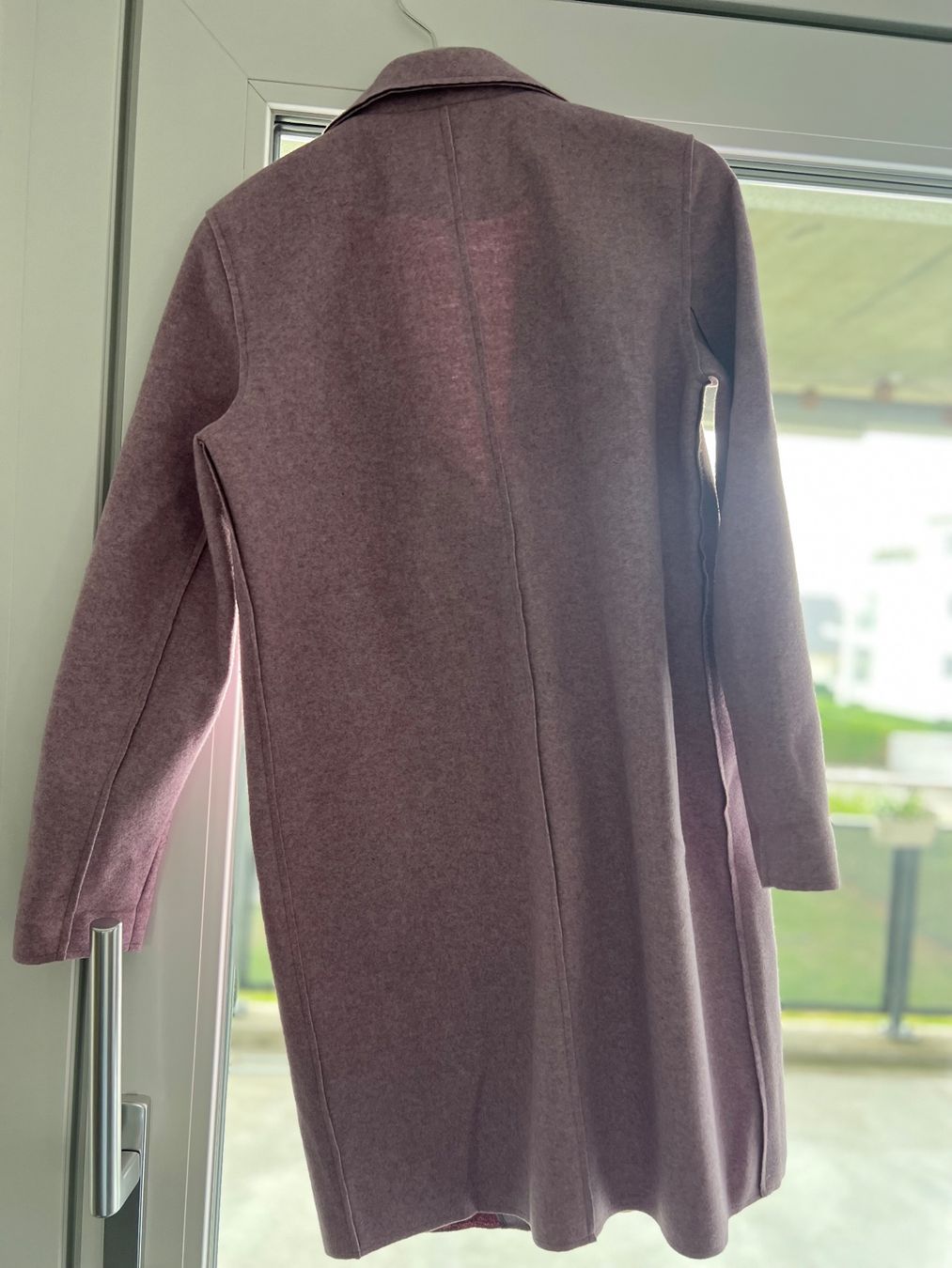 Vero Moda Cappotti: Vero Moda Mantel XS lila – Usato da Hägendorf venduto da Mocca72 1