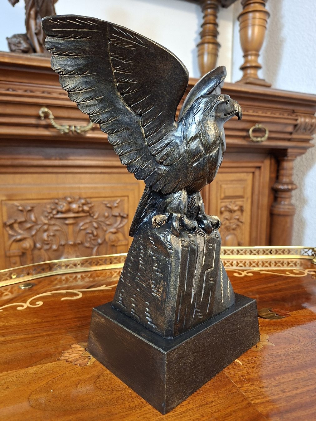 Statuette: Dekorative Adler-Figur aus Holz Antike geschnitzte – Usato da Steffisburg venduto da ZeitReise_ 1