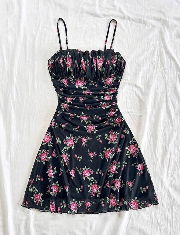Shein Vestiti: Spaghettiträger - Minikleid – Nuovo (secondo la descrizione) da Höri venduto da loirinhax 1