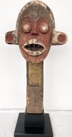 seltene ausdrucksstarke alte Tsogho Figur Gabun Höhe 41 cm