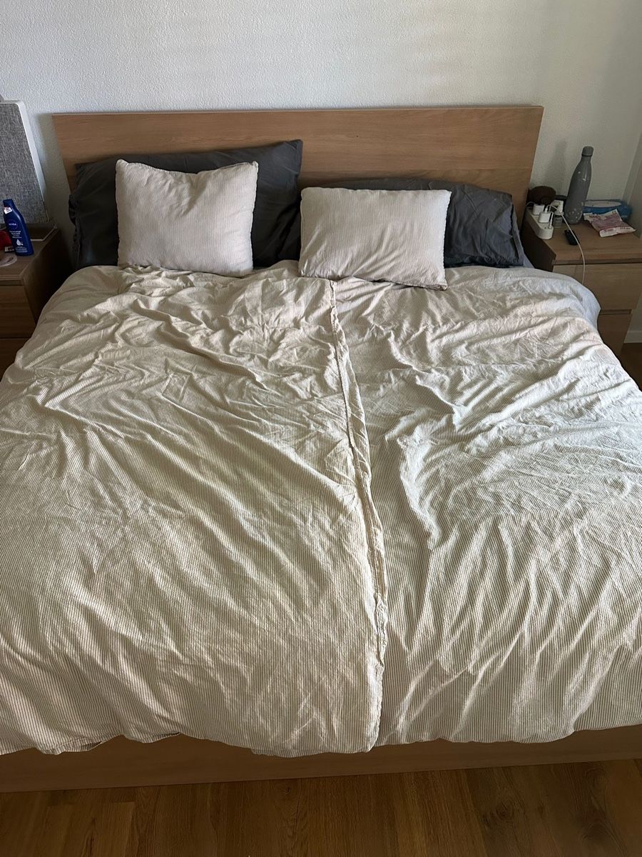 Betten: Bett MALM 180x200cm – Gebraucht aus Winterthur von Kinuz13