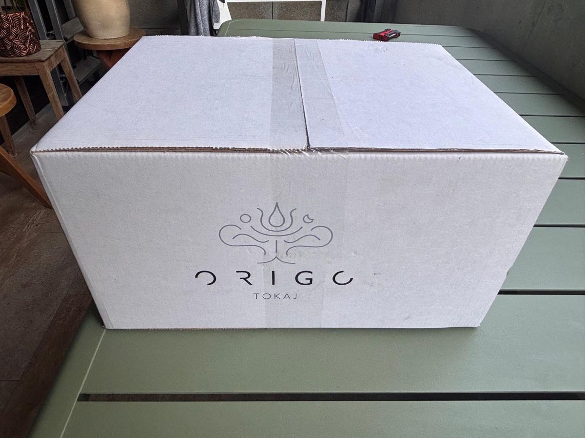 Vino: Vin blanc sec en cartons de 6 bouteilles.  – Nuovo e nell'imballaggio originale da Lausanne venduto da fra_dvj9 4