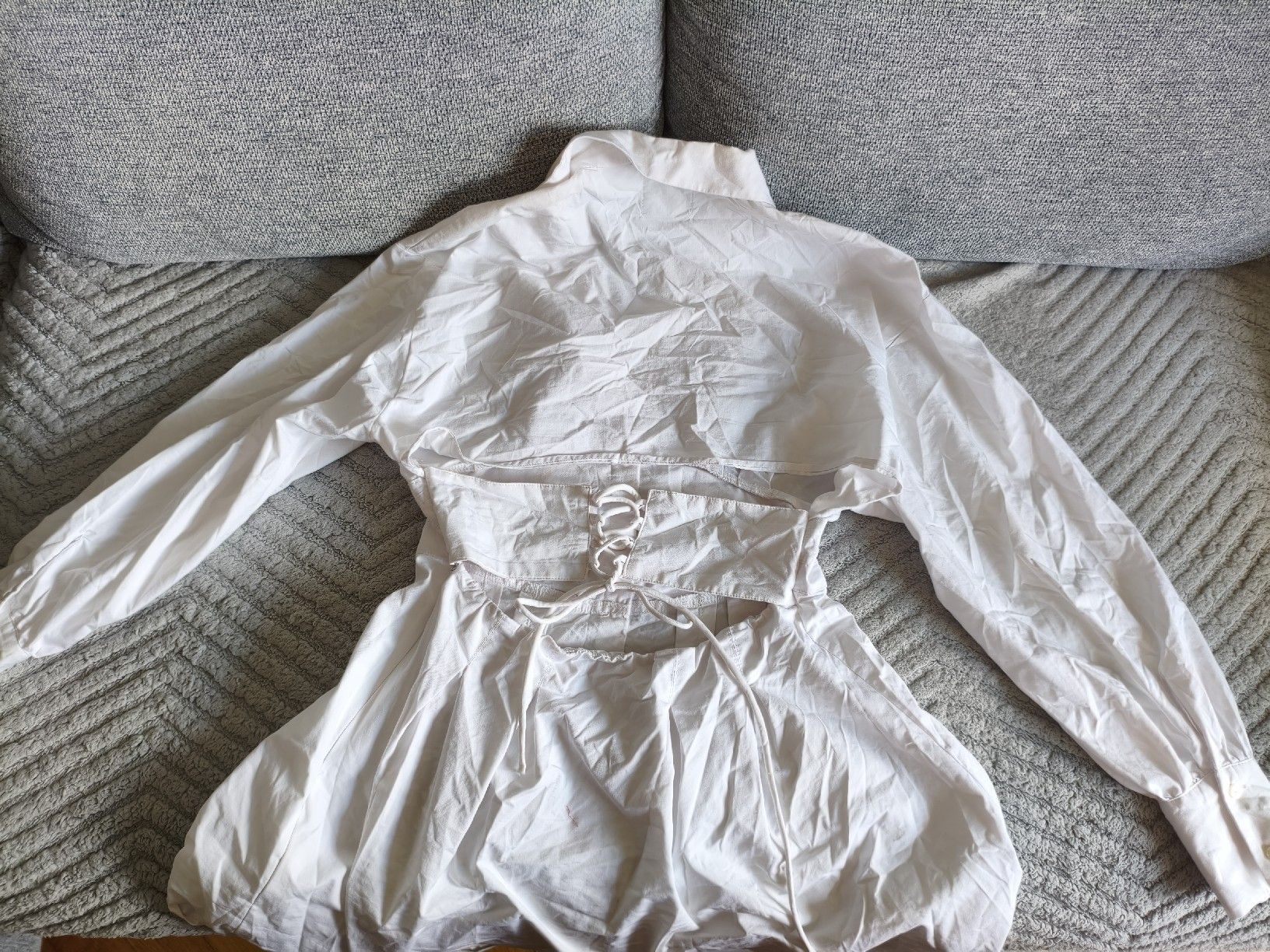 Lotti di vestiti: Lot 2 robes XL – Usato da Lausanne venduto da IseeIceasCream 1