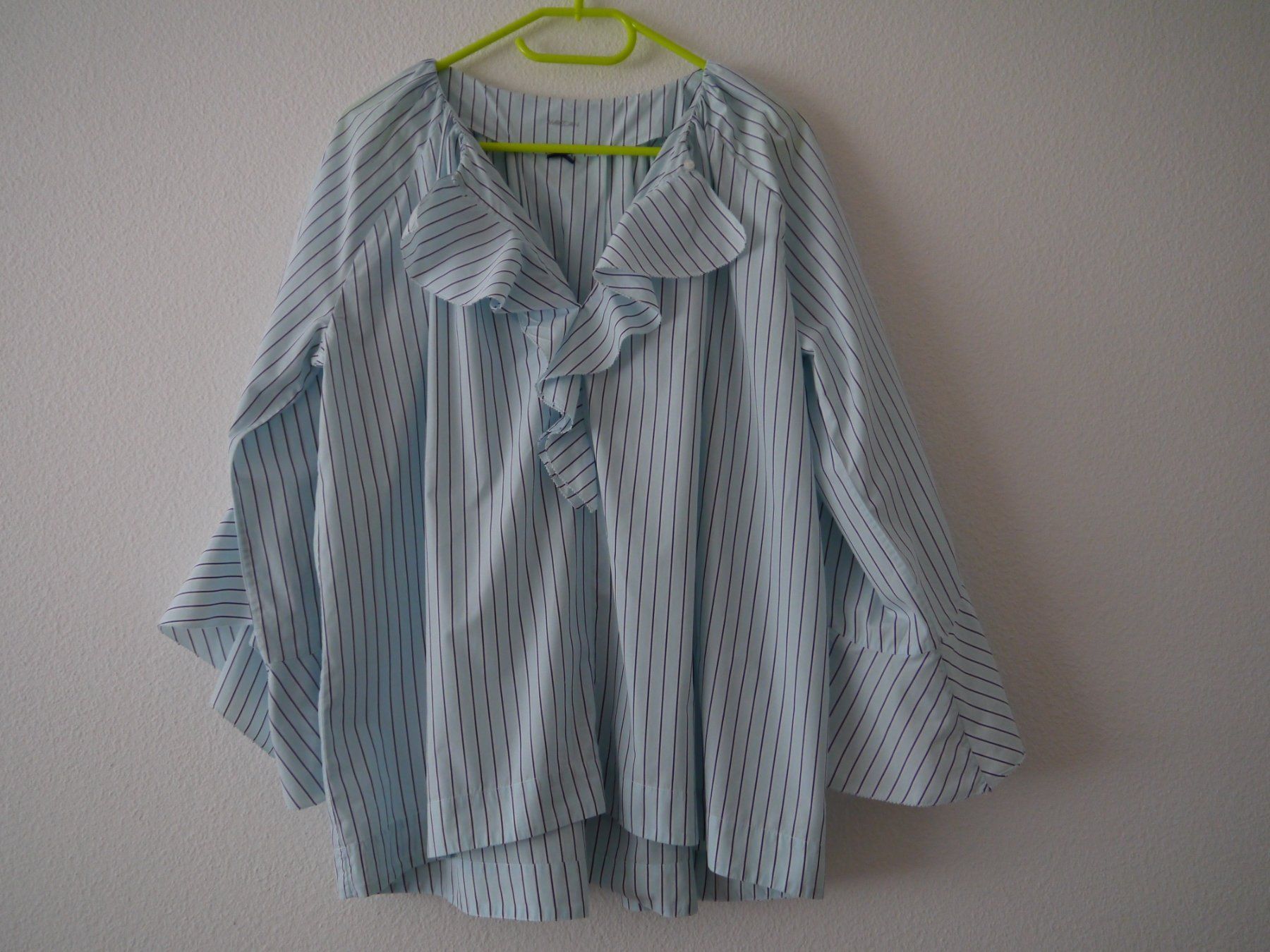 Marc Cain Blusen: Marc Cain Bluse – Gebraucht aus Hagendorn von Blaf