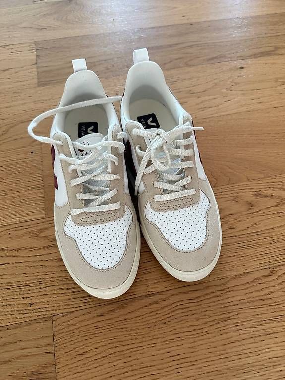 Scarpe da donna: Veja shoes- never worn 39! – Usato da Wallisellen venduto da Marij1986 3