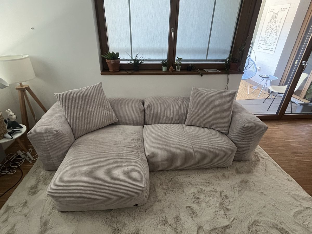 Vetsak Divani: Vetsack Sofa (cord velour) – Nuovo (secondo la descrizione) da Basel venduto da mel_yh7x 3