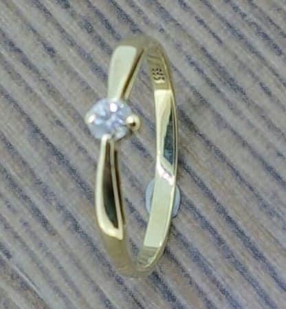 Bagues: Brillant - Solitär-Ring Gelbgold – Neuf (Voir description) à Unterägeri par Altgoldschmuck