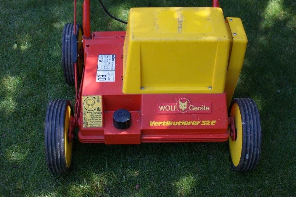 Wolf ElektroVertikutierer 32E Kaufen auf Ricardo