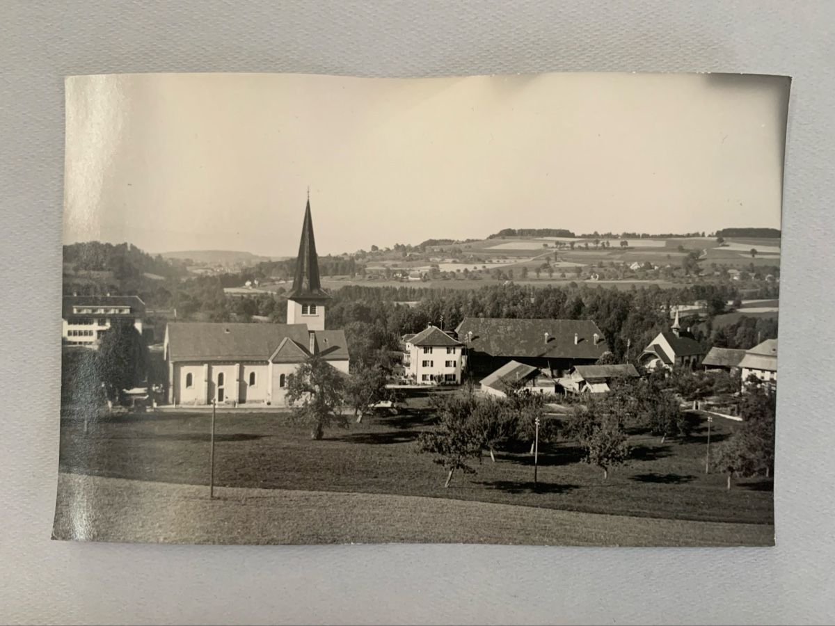 Cartoline postali: Ansichtskarte/Photo Schweiz - St. Ursen FR – Usato da Düdingen venduto da polytropon_5 1