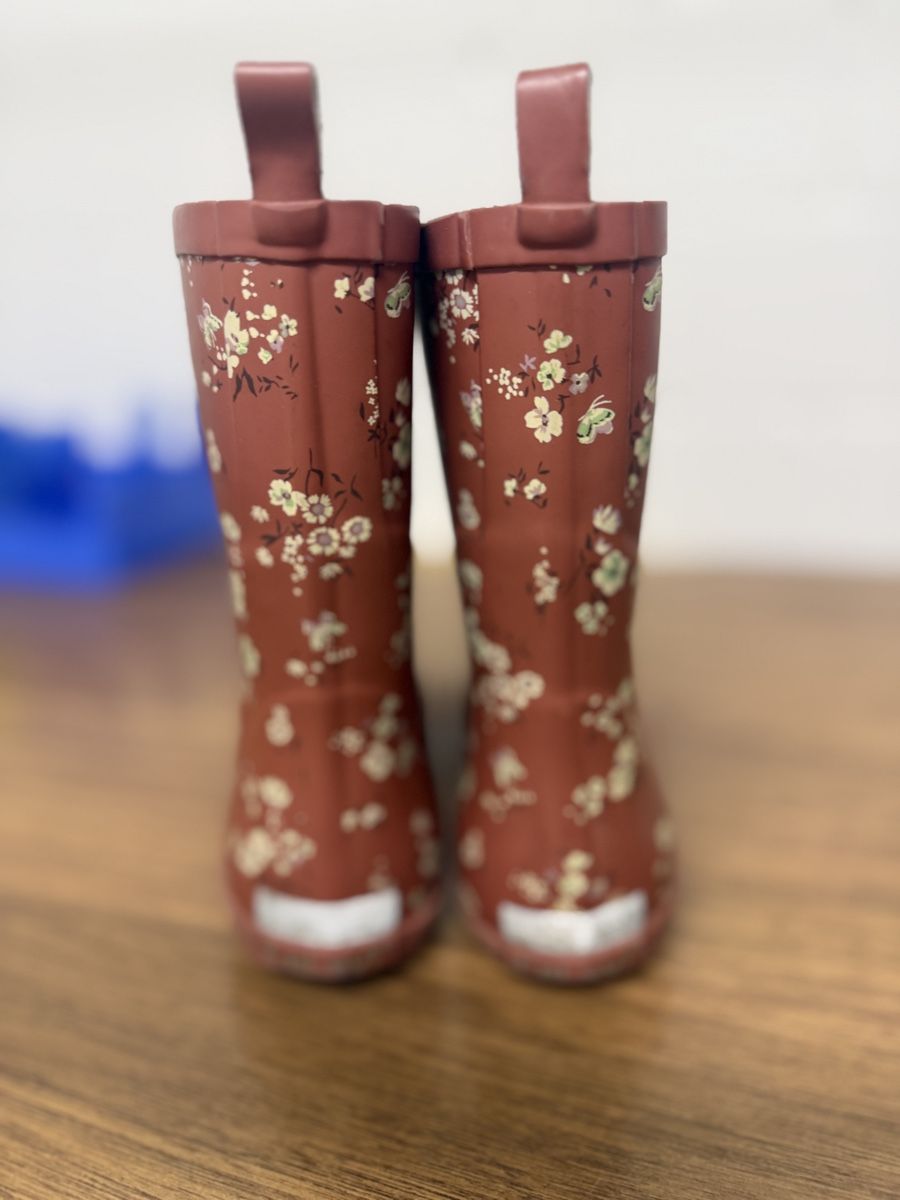 Schuhe für Mädchen: CeLaVi Gummistiefel und UGG Größe 33 – Gebraucht aus Oberengstringen von genita2279 2