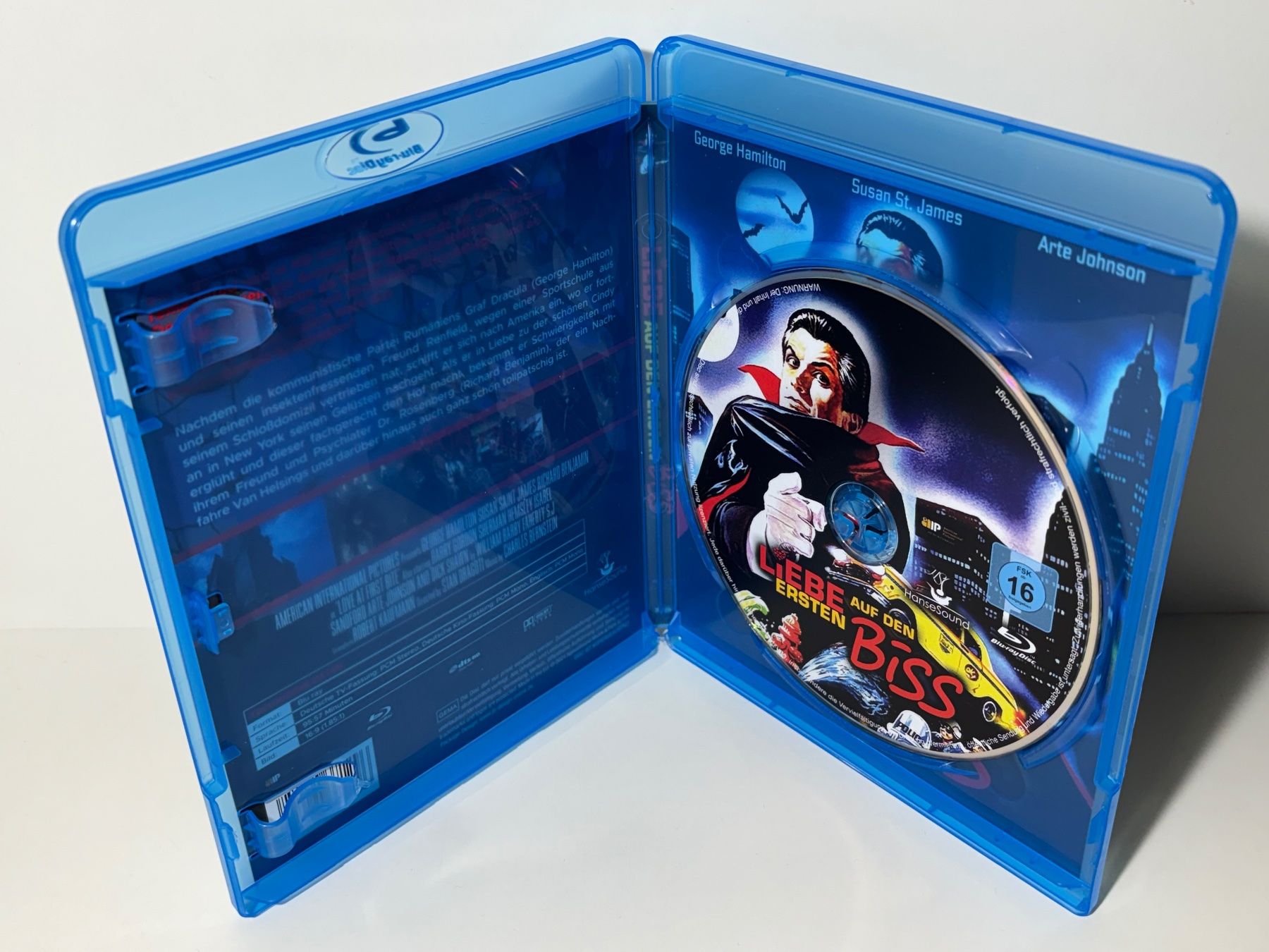 Tous les DVDs: Liebe auf den ersten Biss Blu Ray – D'occasion à Wilderswil par Sstriker 2