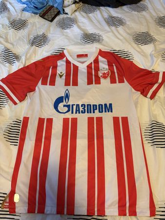 Fussballtrikot Grösse L rotes weisses Streifenmuster guter Z