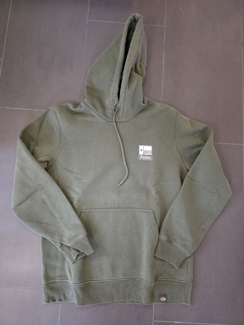 Dickies Pulls & Sweat-shirts: Dickies Hoodie Grösse L – D'occasion à Oberbüren par UC1987